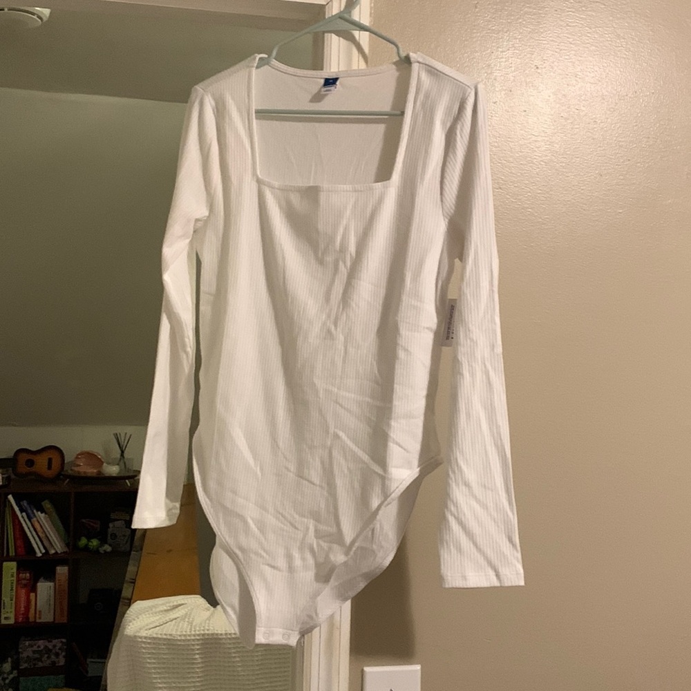 Square neck bodysuit